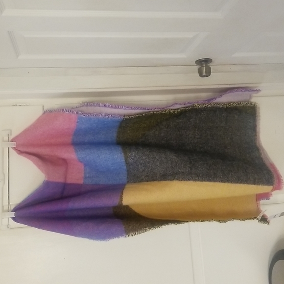 BP blackett scarf New with tag - Picture 5 of 9